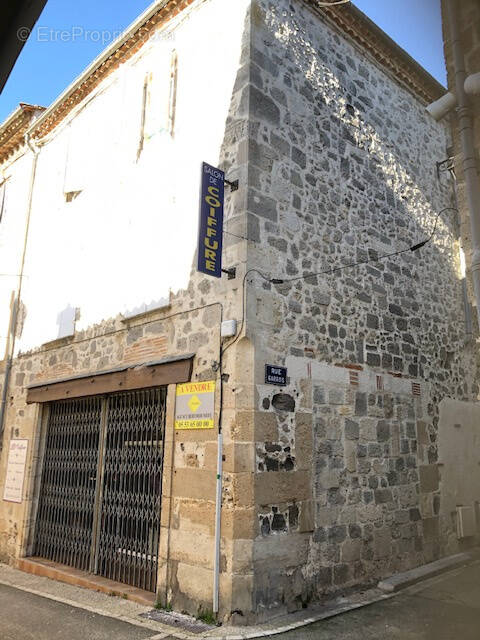 Appartement à MEZIN