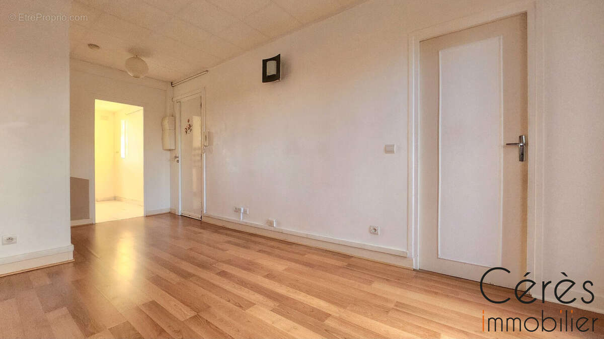 Appartement à LIVRY-GARGAN