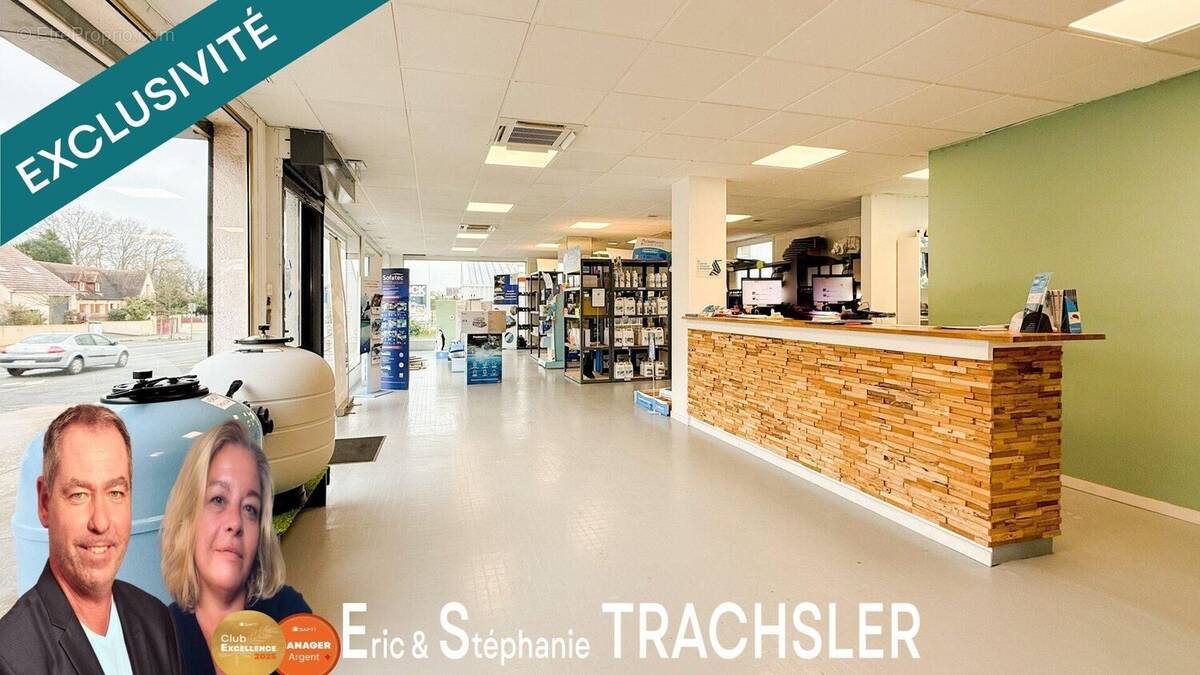 Photo 1 - Commerce à ARNAGE