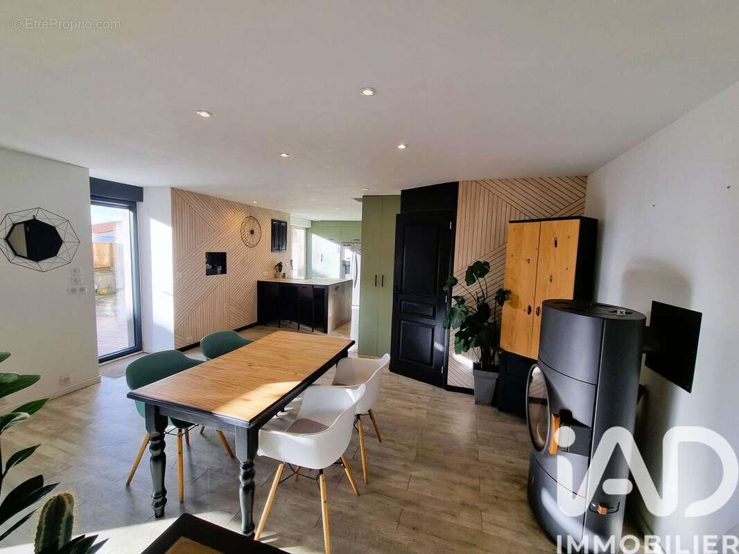 Photo 5 - Maison à LA VERRIE