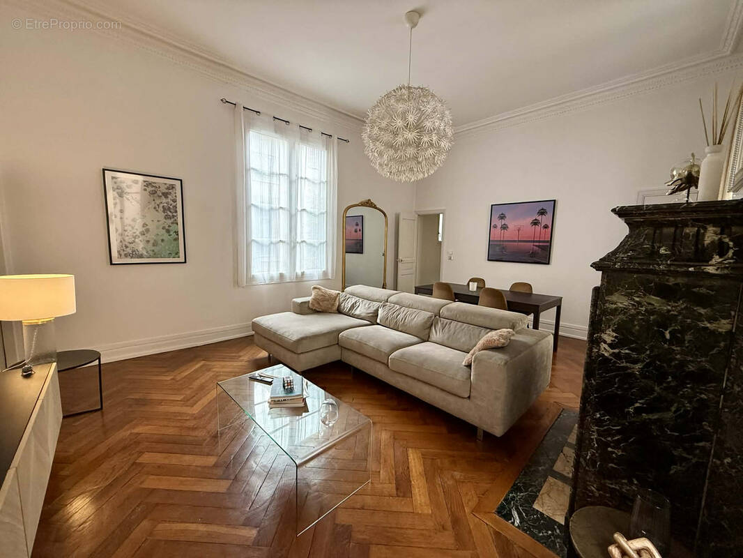 Appartement à CARCASSONNE