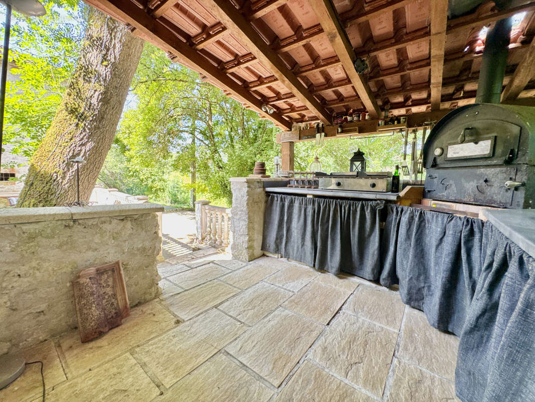 Propriété de prestige comprenant gîtes, une piscine et des dépendances - photo 20