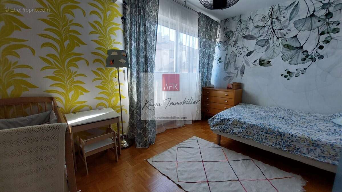 Appartement à AMBILLY