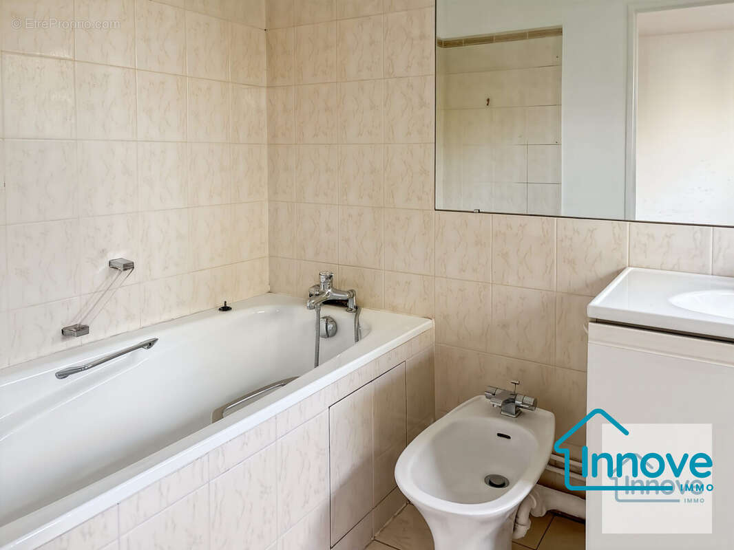 Appartement à BOURG-LA-REINE