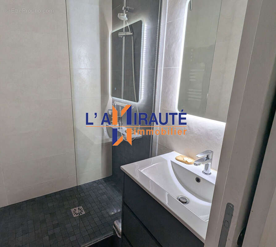 Appartement à HOUILLES