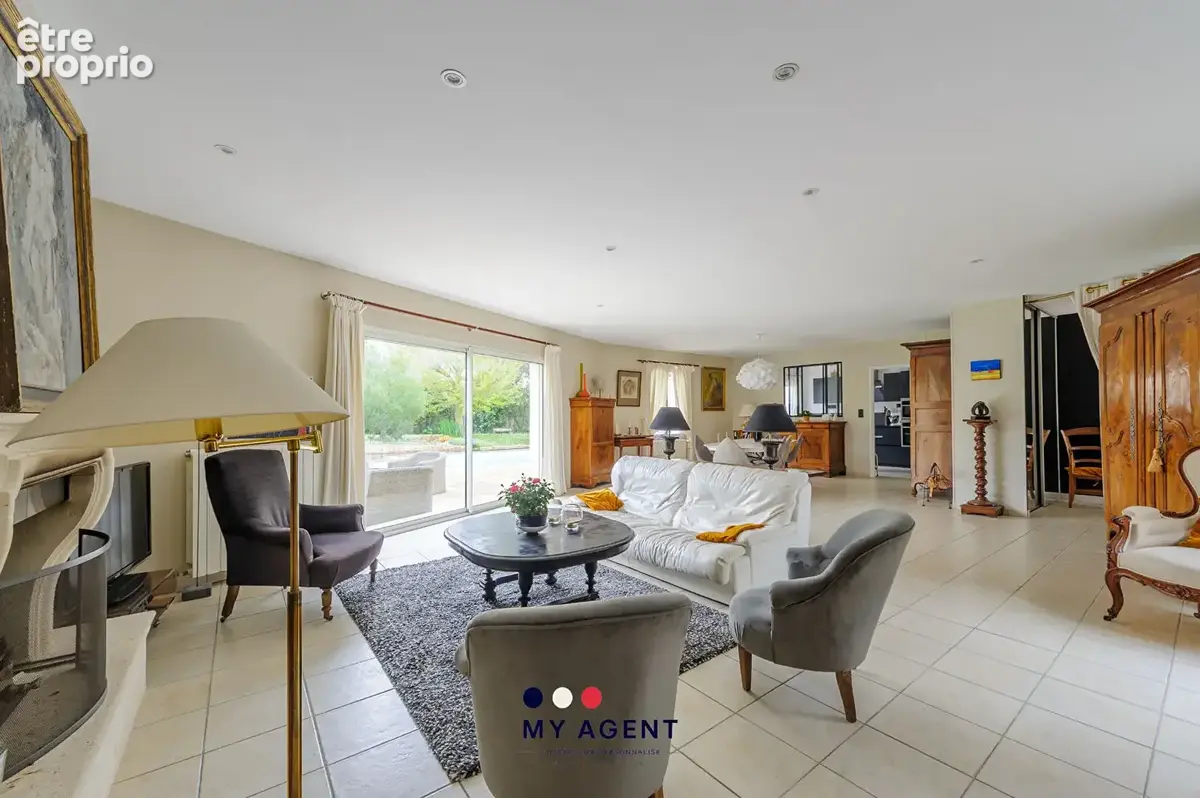 Plain-pied 214 m² avec piscine, 1 250 m² de terrain, limite La Rochelle - photo 13