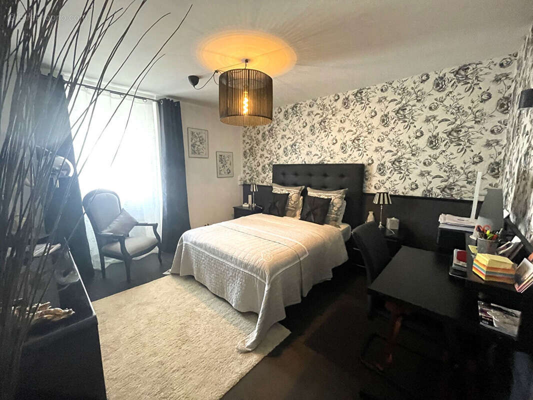 Immeuble 547 m2 - photo 5