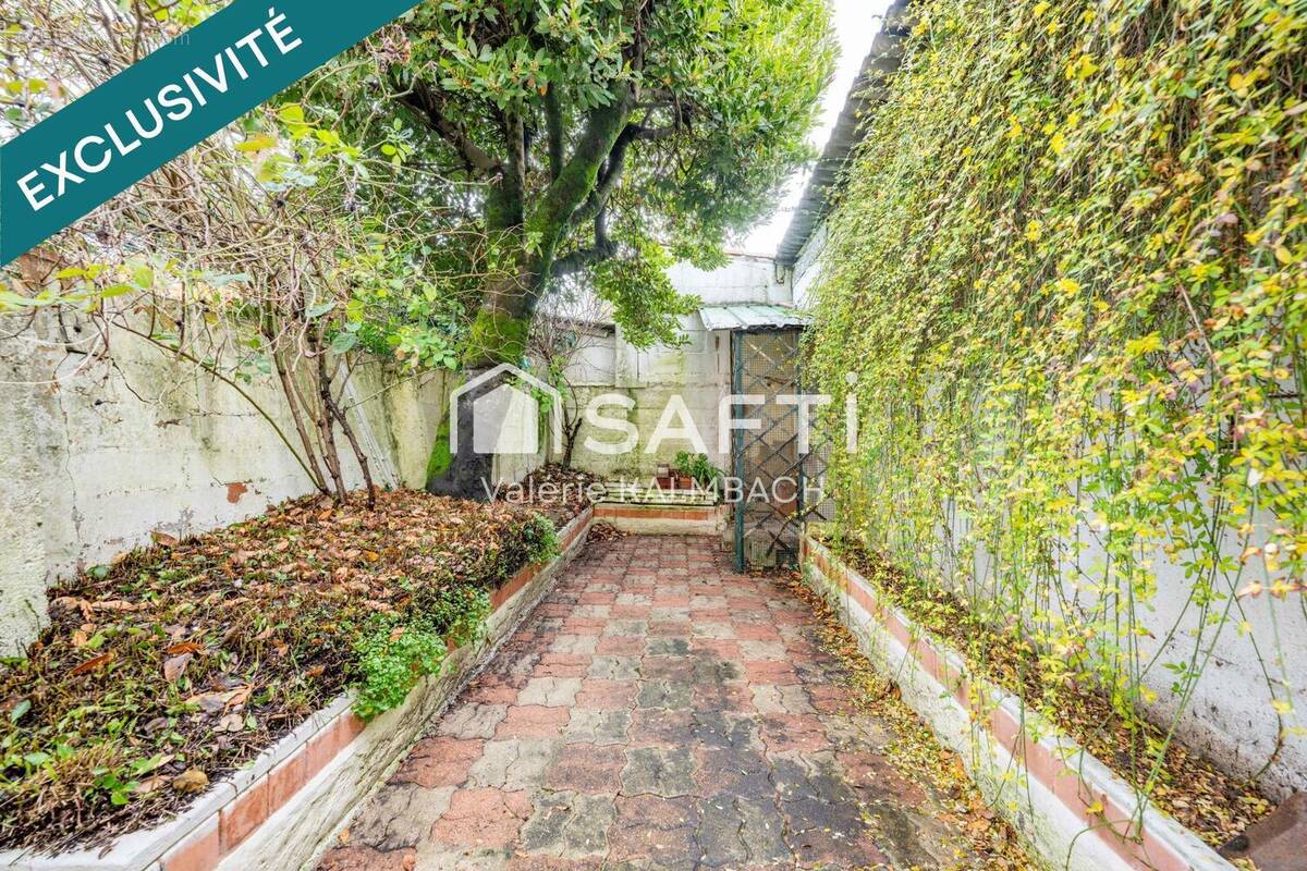 Photo 1 - Maison à COGNAC