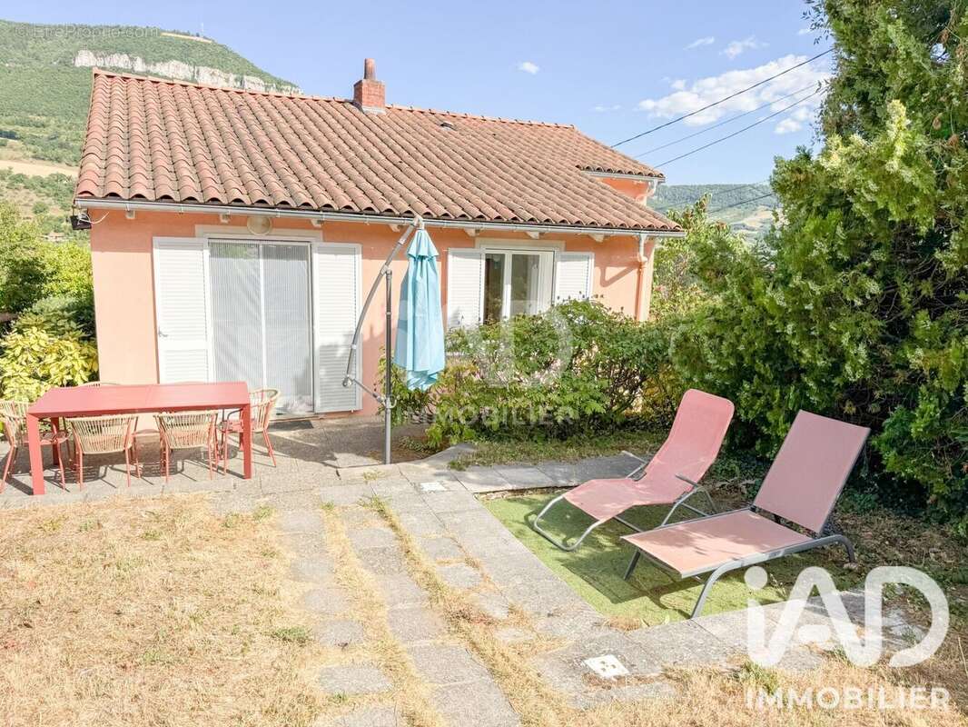 Maison 92 m² à Millau  - photo 7