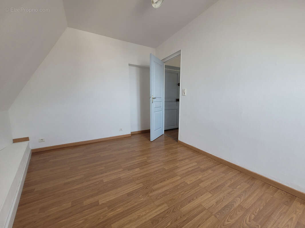 Appartement à AUNEAU