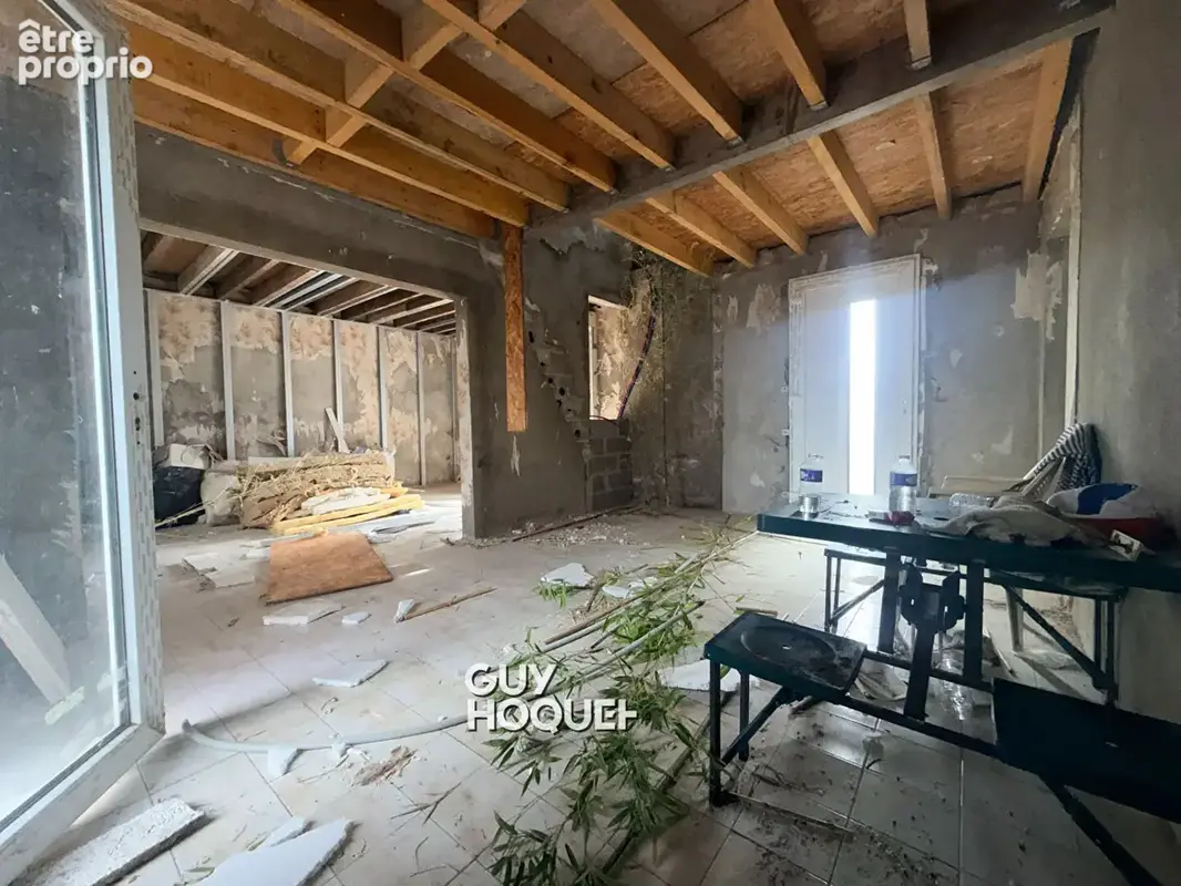 Maison à fort potentiel avec grand terrain à pouilloux !!! - photo 5