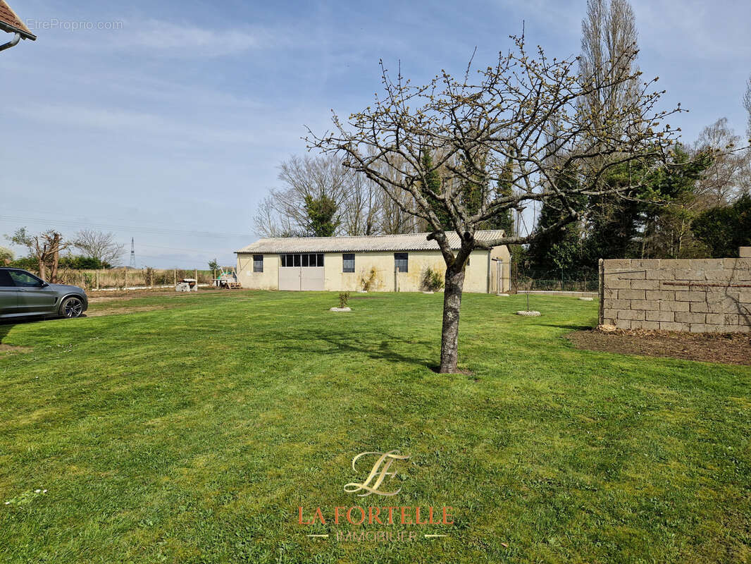 Maison à LONGNES