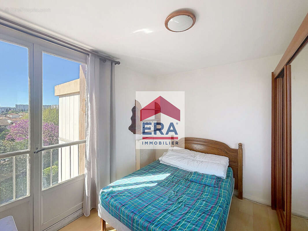 Appartement à MARSEILLE-14E