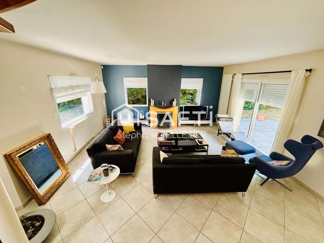 Photo 2 - Maison à BRUZ