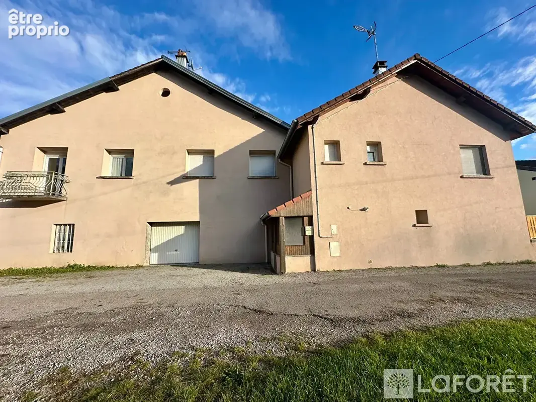 Maison Docelles 14 pièce(s) 290.54 m2 - photo 10