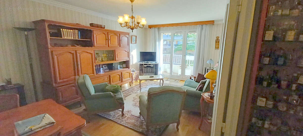 Appartement à BONDY