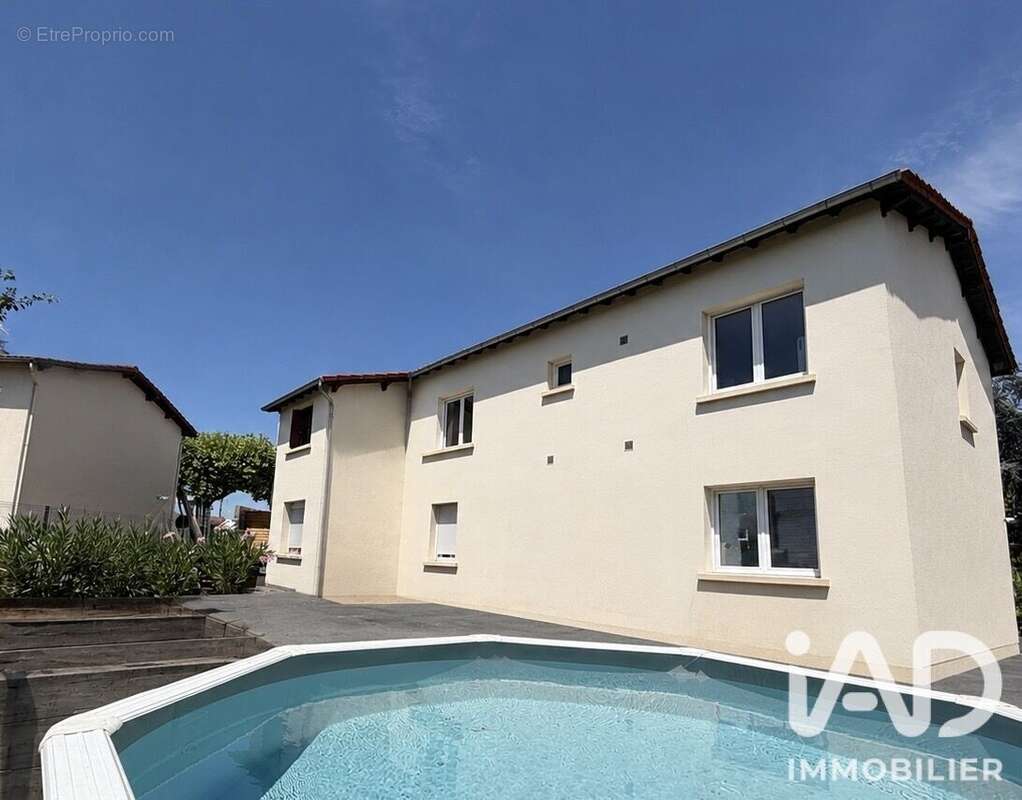 Maison 106 m² à Cournon-D'auvergne  - photo 3