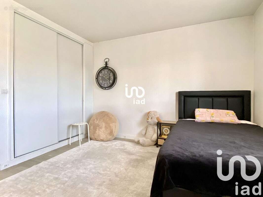 Photo 6 - Appartement à LIVRY-GARGAN