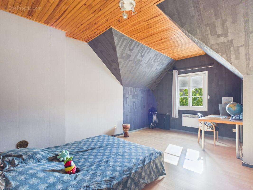 Maison 182 m² à Vendeuil-Caply  - photo 13