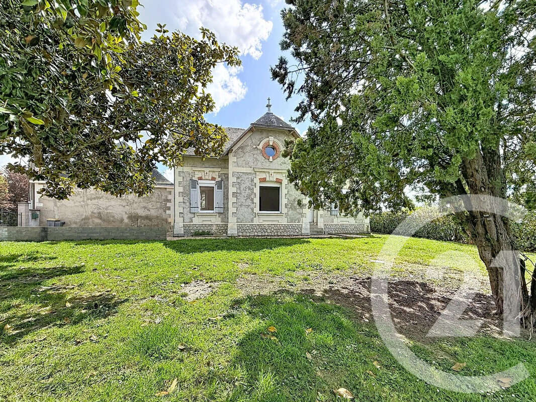 Maison à BEAUVAU