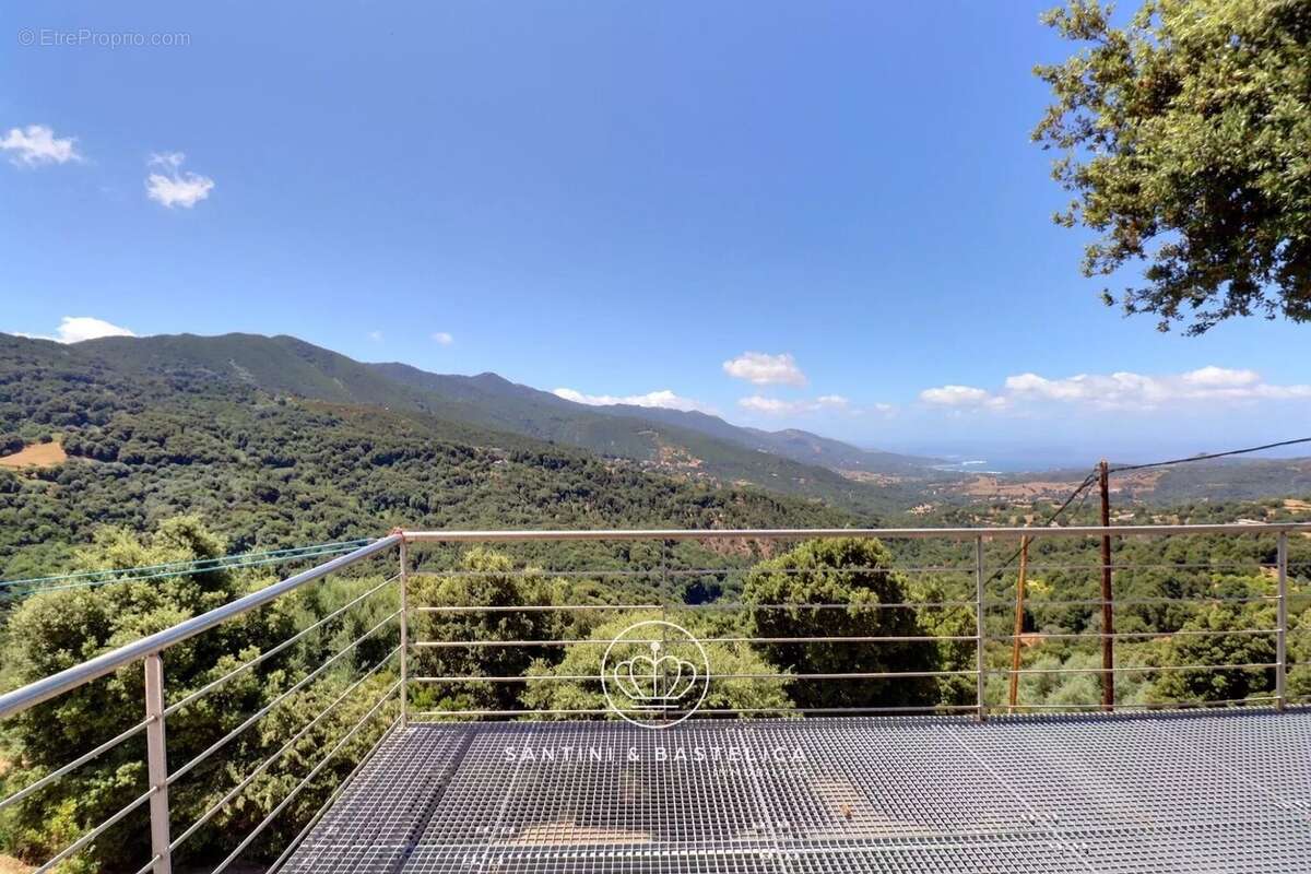 Maison à SARI-D'ORCINO