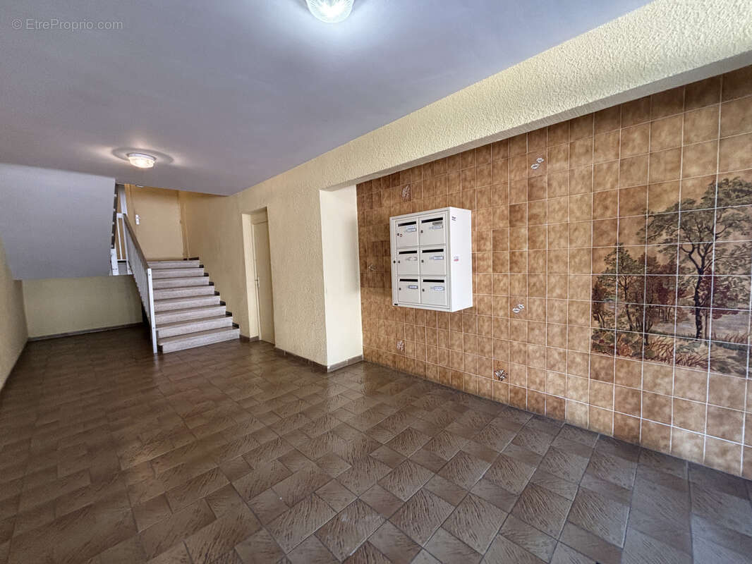 Appartement à LUNEL