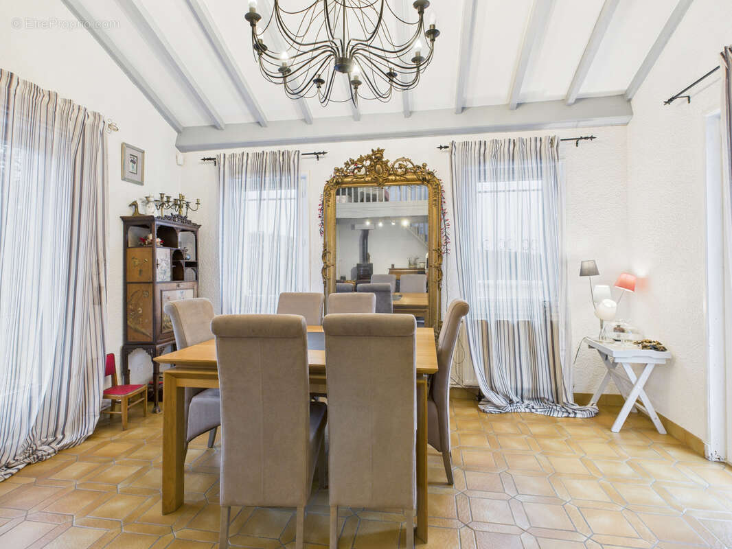 Maison à SAINT-ETIENNE