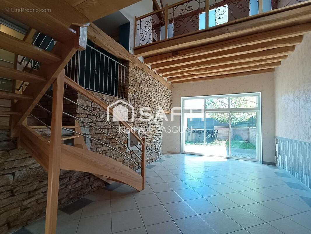 Photo 7 - Maison à JULLY-LES-BUXY