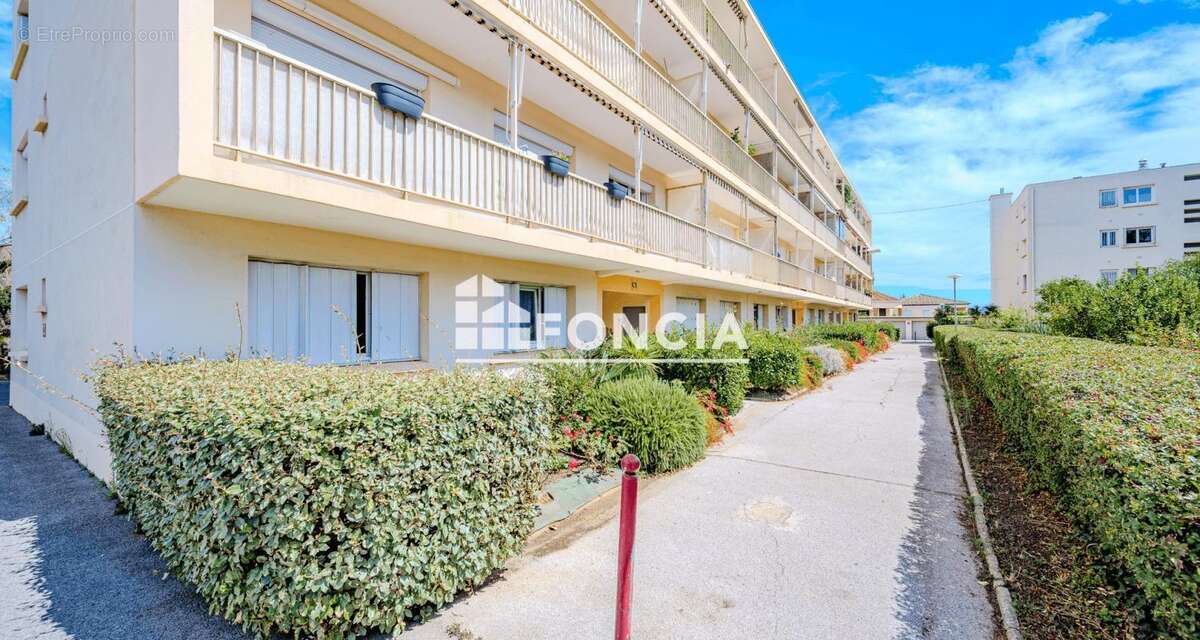 Appartement à HYERES