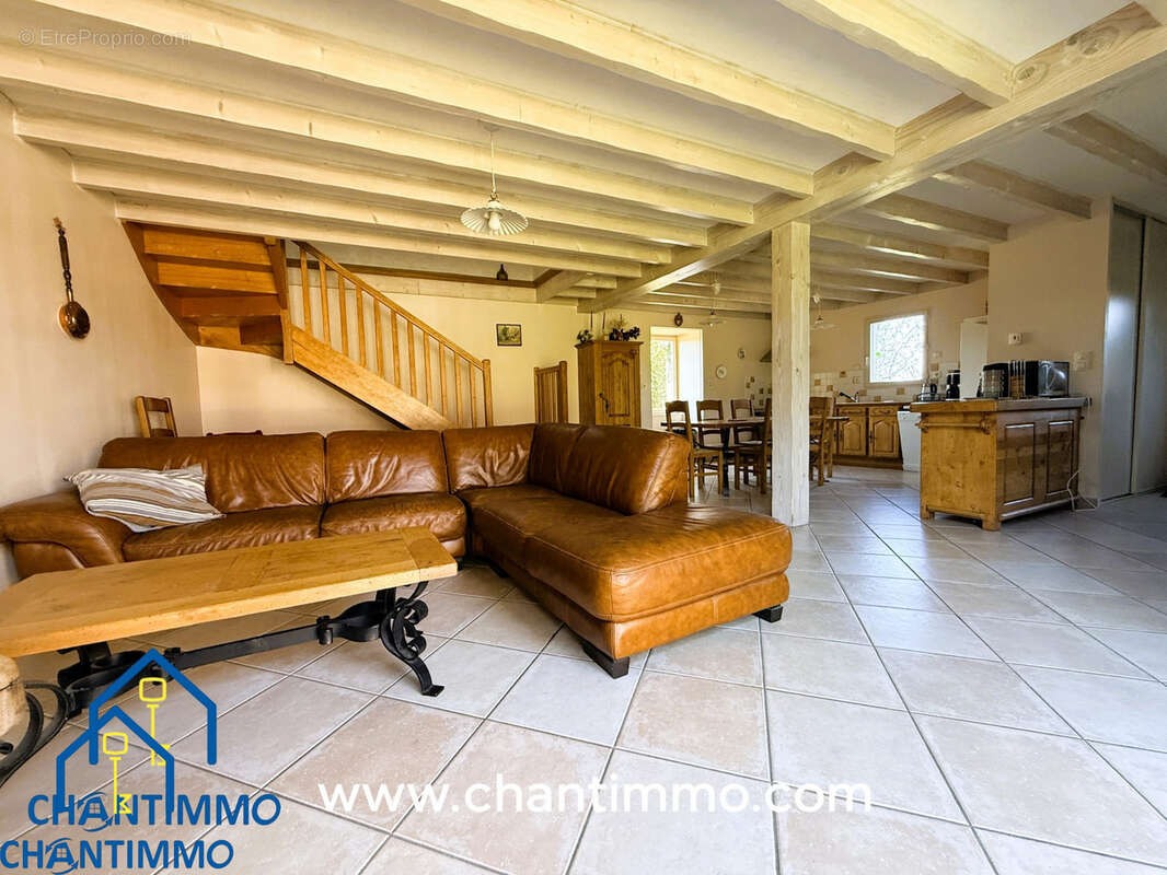 Maison à LA CHATAIGNERAIE
