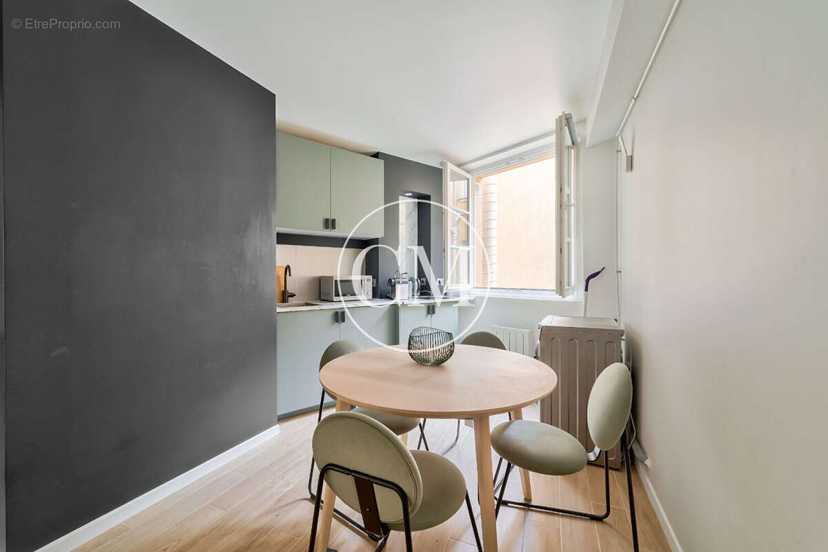 Appartement à VERSAILLES