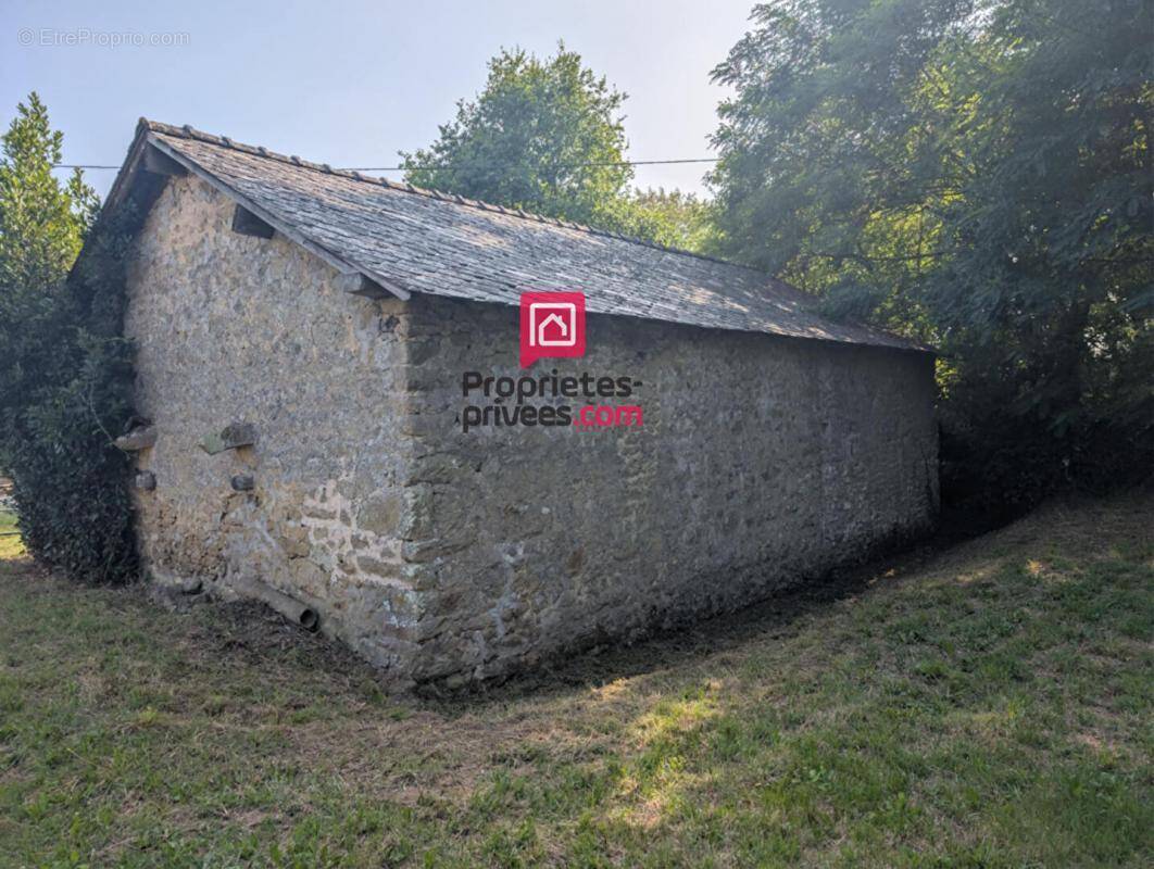 Terrain à MARTIGNE-SUR-MAYENNE