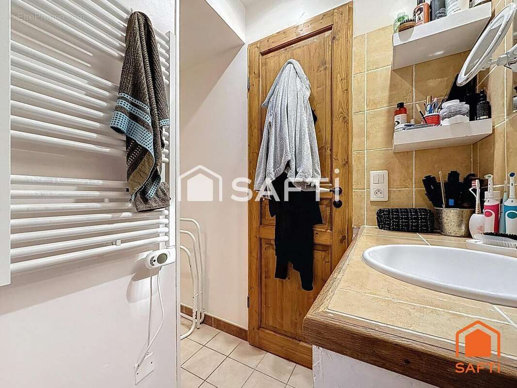 Photo 8 - Maison à REGUSSE