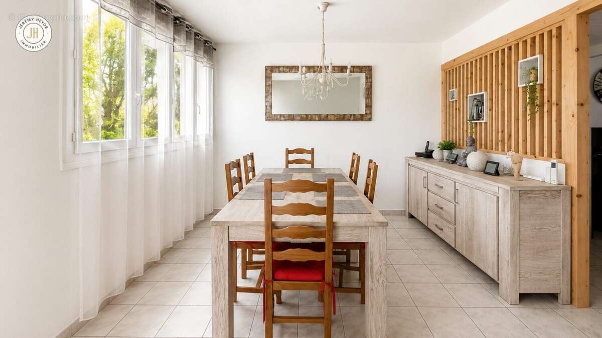 Appartement à SAINT-PRIEST