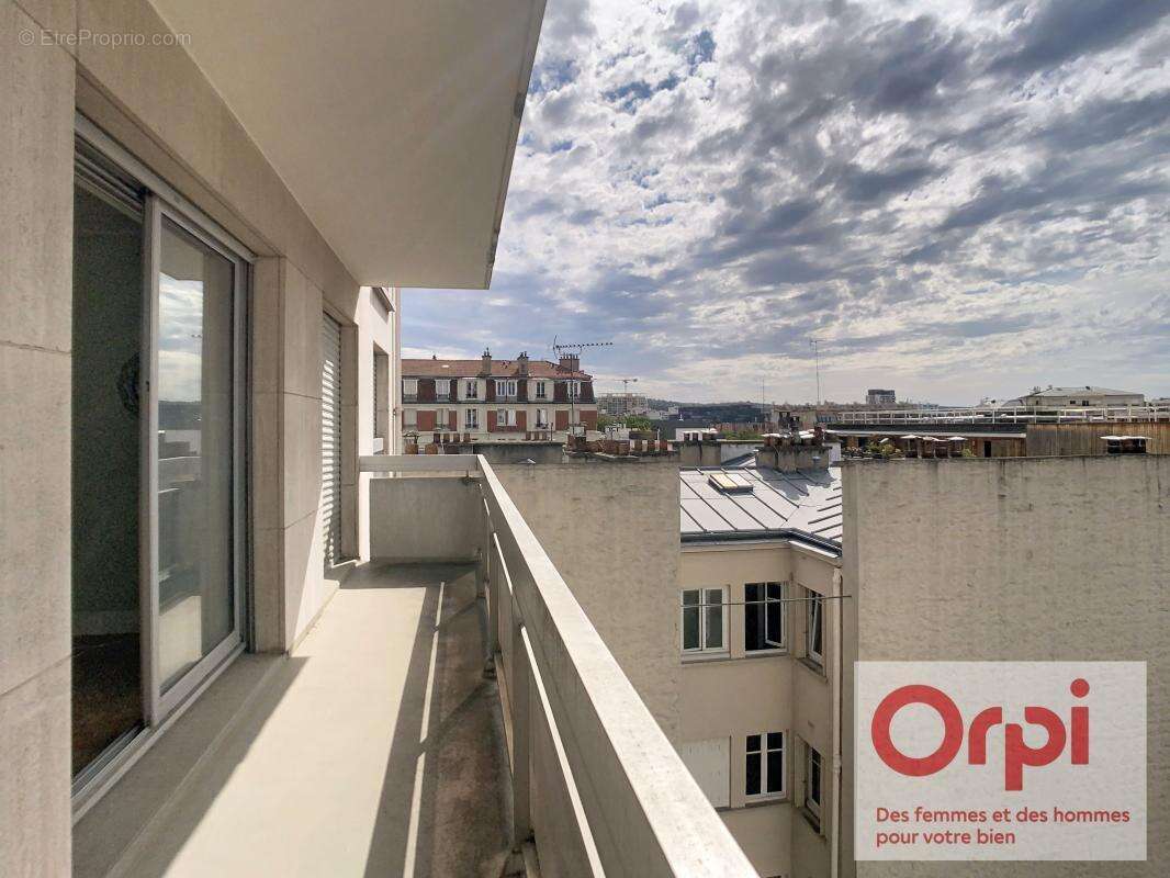 Appartement à ISSY-LES-MOULINEAUX