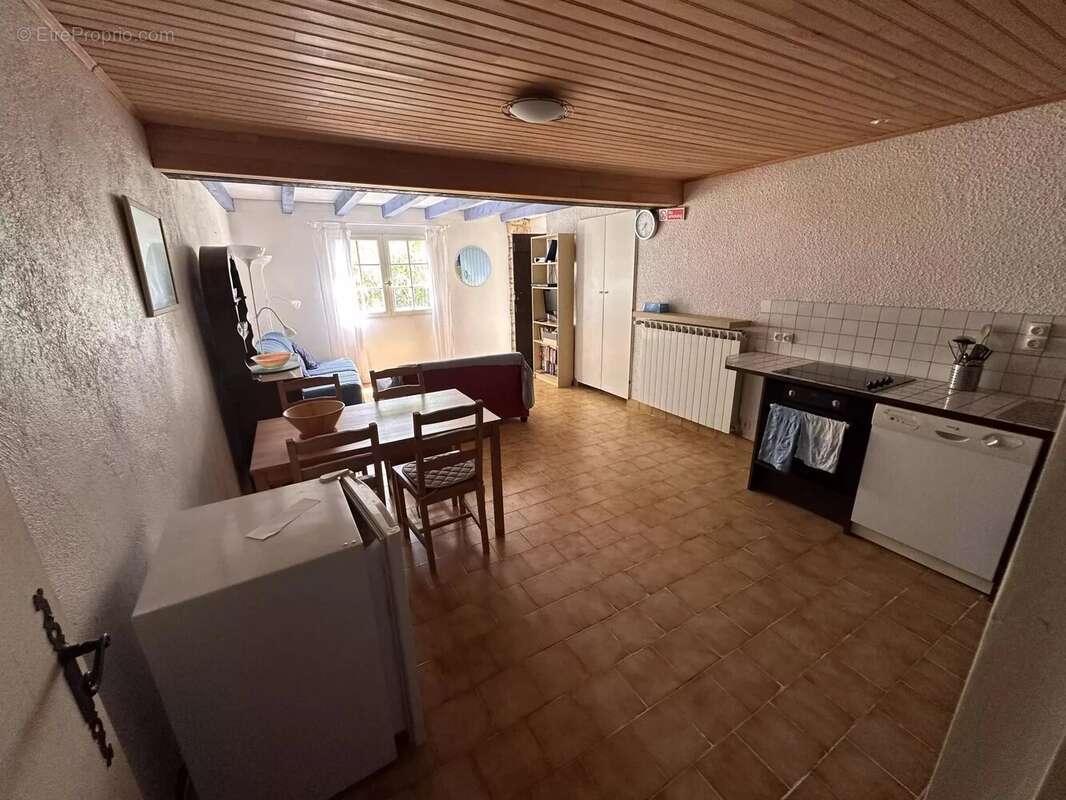 Grande villa, 160m2 vue degagée super calme piscine - photo 8