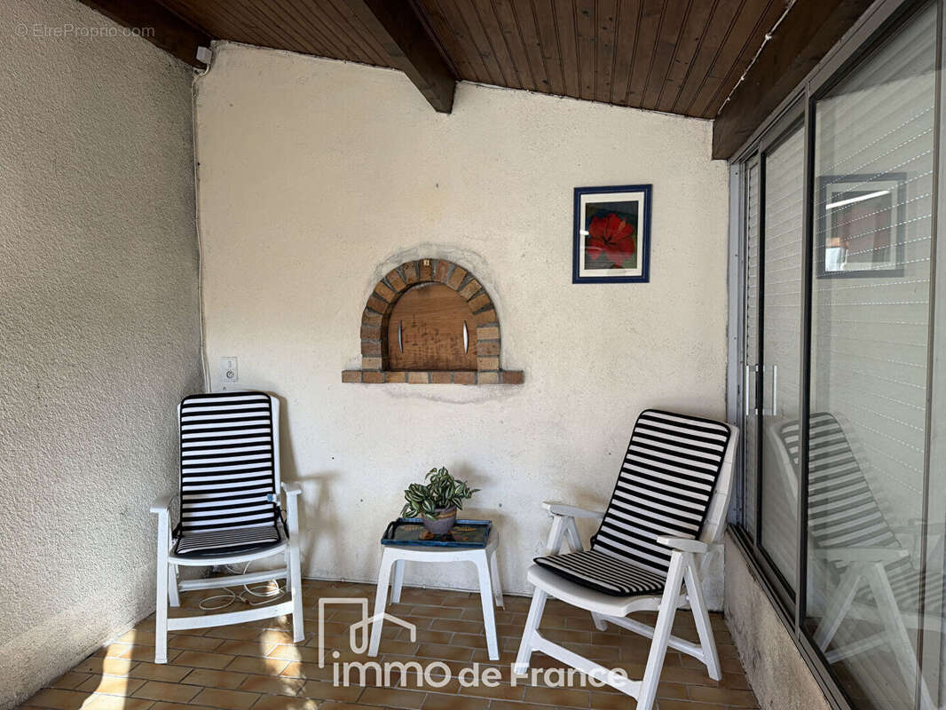 Maison à DECAZEVILLE
