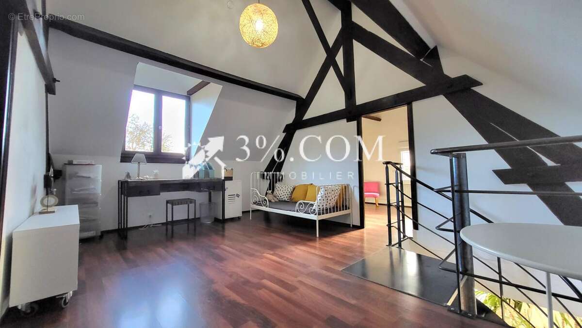 Maison à NEUVE-CHAPELLE