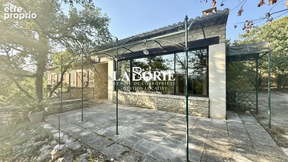 Maison 6 pièces 139 m² à vendre à Gordes (84220) - photo 5