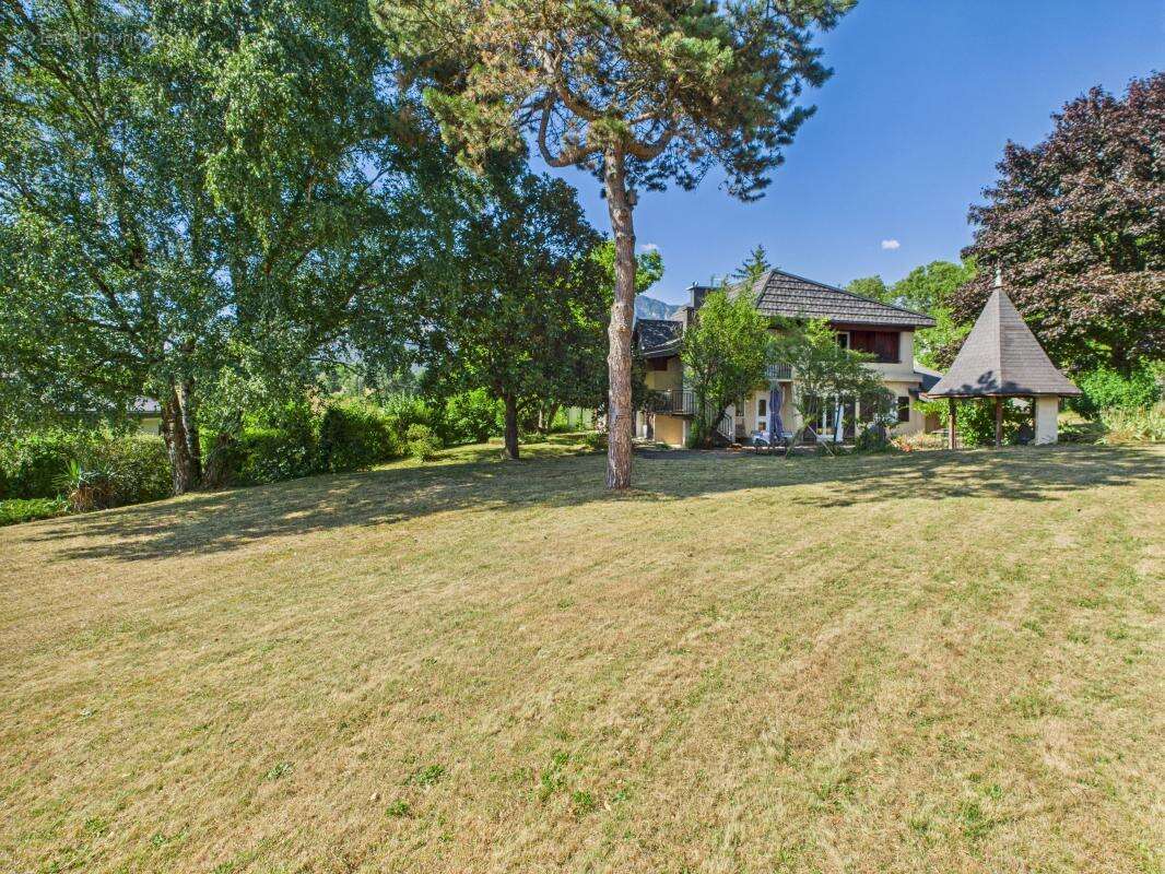 Maison à SAINTE-HELENE-DU-LAC