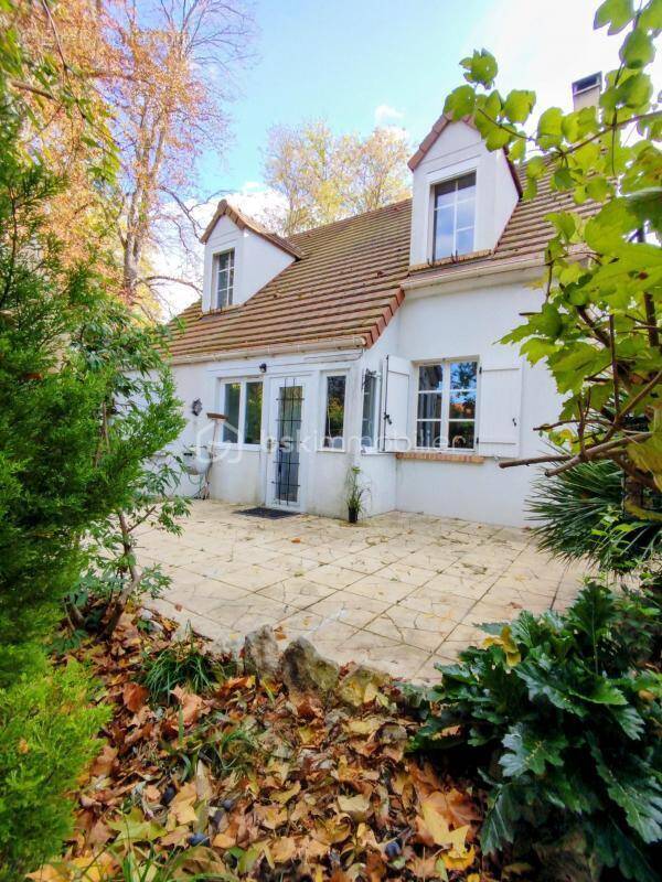 Maison à ORMOY-LA-RIVIERE