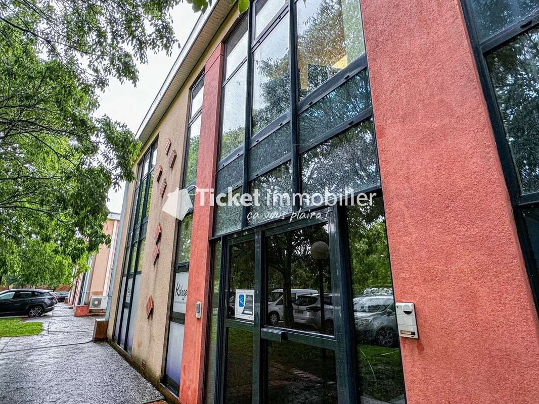 Ramonville-saint-agne – bureaux 63 m² – climatisation – 2 parkings – vendu loué – rentabilité 10% - photo 10