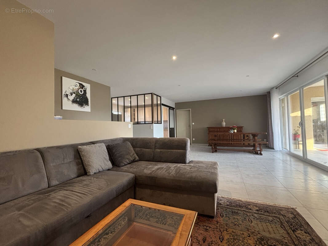 Maison à PORT-DES-BARQUES