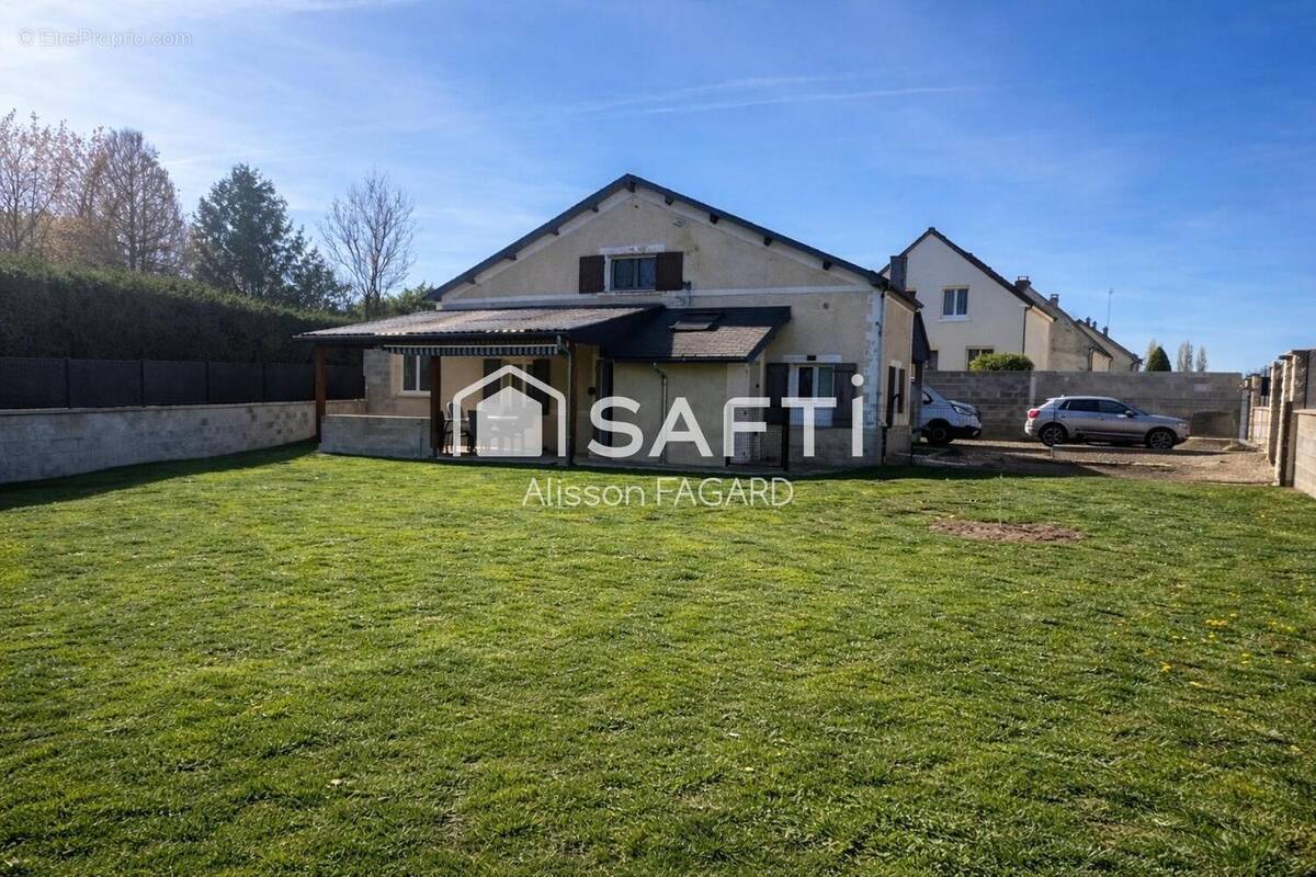 Photo 1 - Maison à AGNETZ