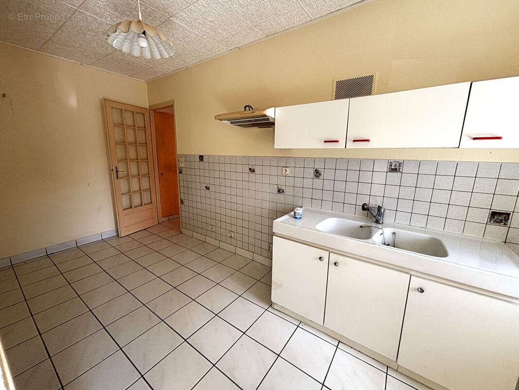 Ensemble immobilier deux maisons indépendantes vaudelnay  8 kms de montreuil-bellay - photo 2