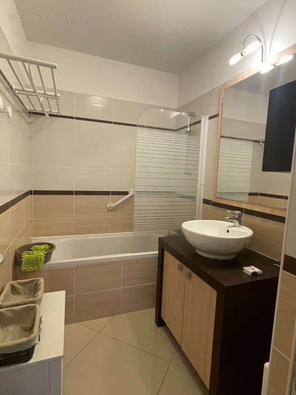 Appartement à FLEURY