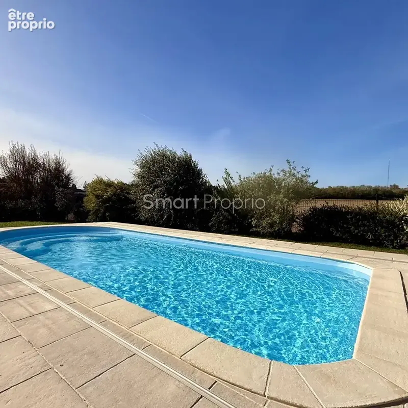 Propriété contemporaine   263 m2   Prestations haut de gamme   Piscine - photo 3
