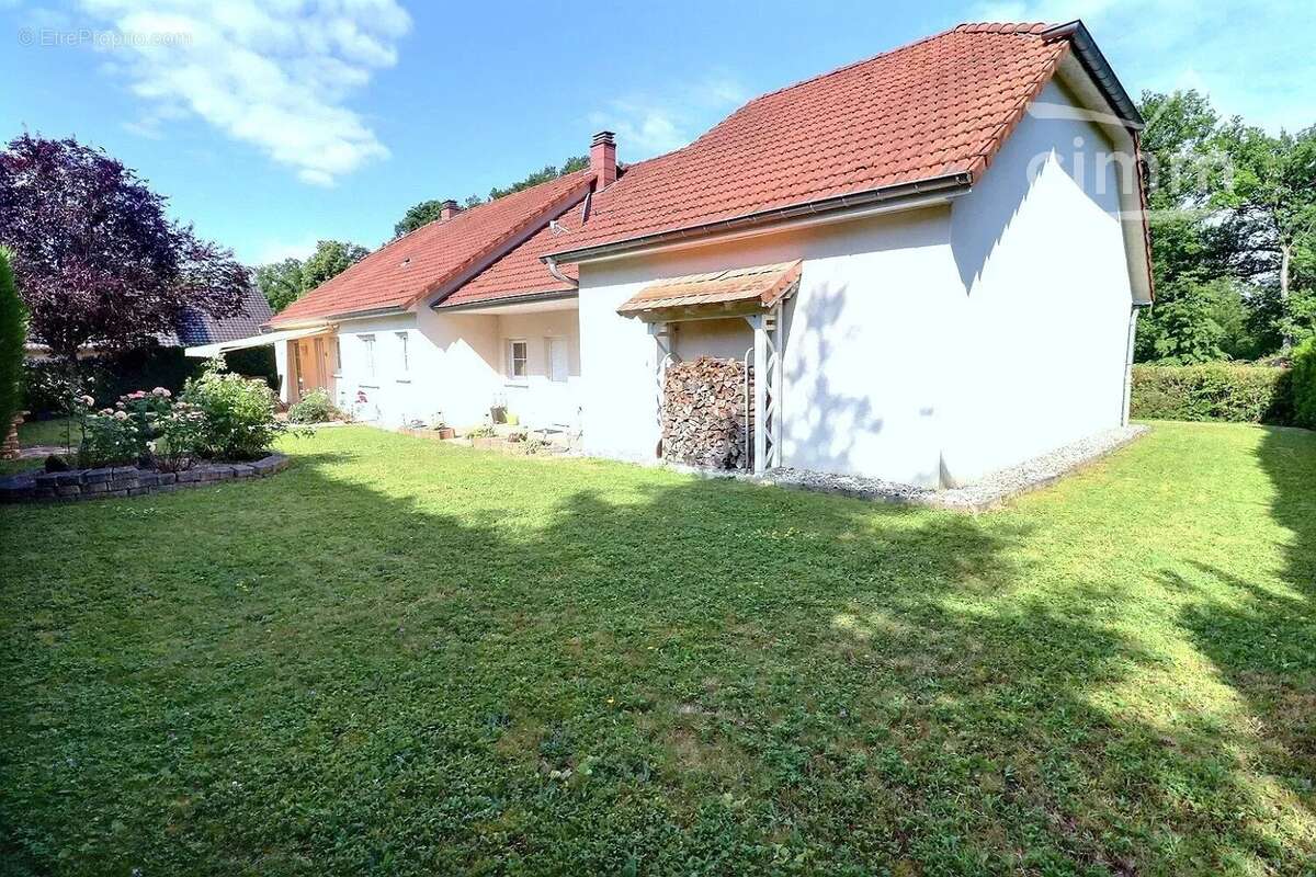 Élégante maison plain-pied dans quartier recherché à SARREGUEMINES - photo 13