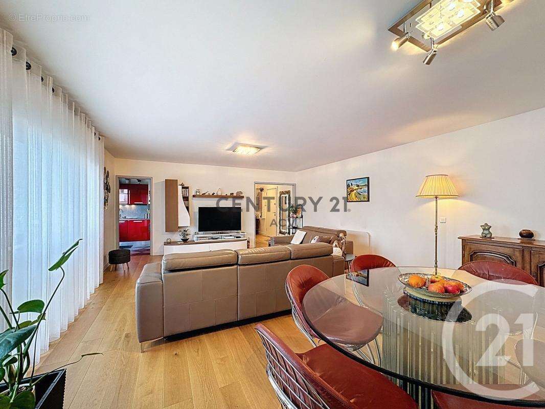 Appartement à CHOISY-LE-ROI