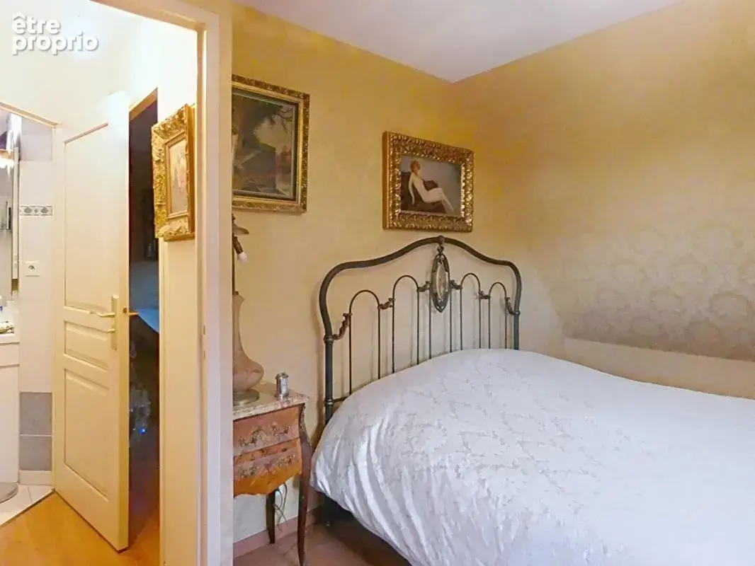 A SAINT-MALO, dans un quartier au calme, très agréable et cossu, bel APPARTEMENT DUPLEX de 69m2 carrez - photo 12